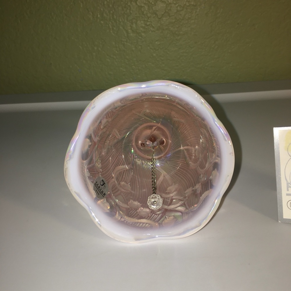 SOLD Beautiful Retro Fenton Pink Opalescent Glass Dinner Bell - Picture 7 of 12
